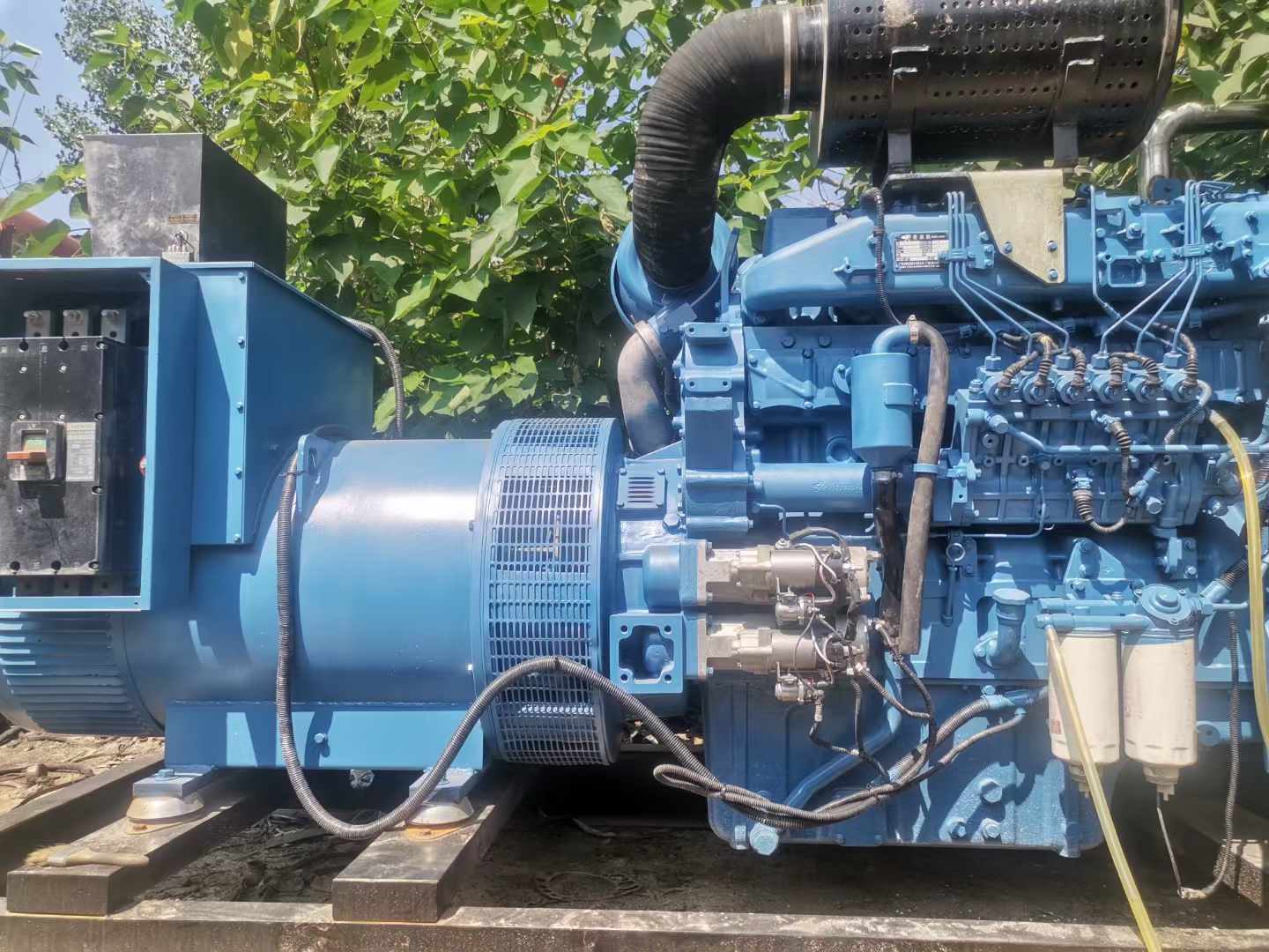 连江详细说明降低 800kW 柴油发电机输出电流波动的方法
