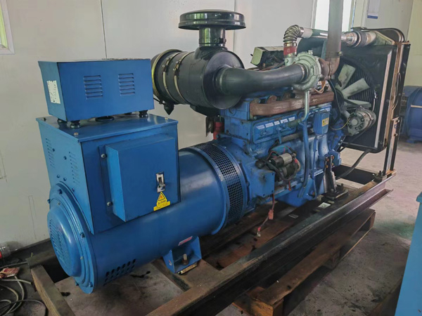 连江100kW柴油发电机组使用多级机油有哪些优缺点？